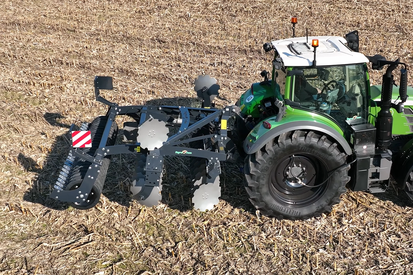 AT Premium – Herse à disques Machines agricoles France