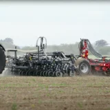 Combinés de préparation du sol et de semis STW video