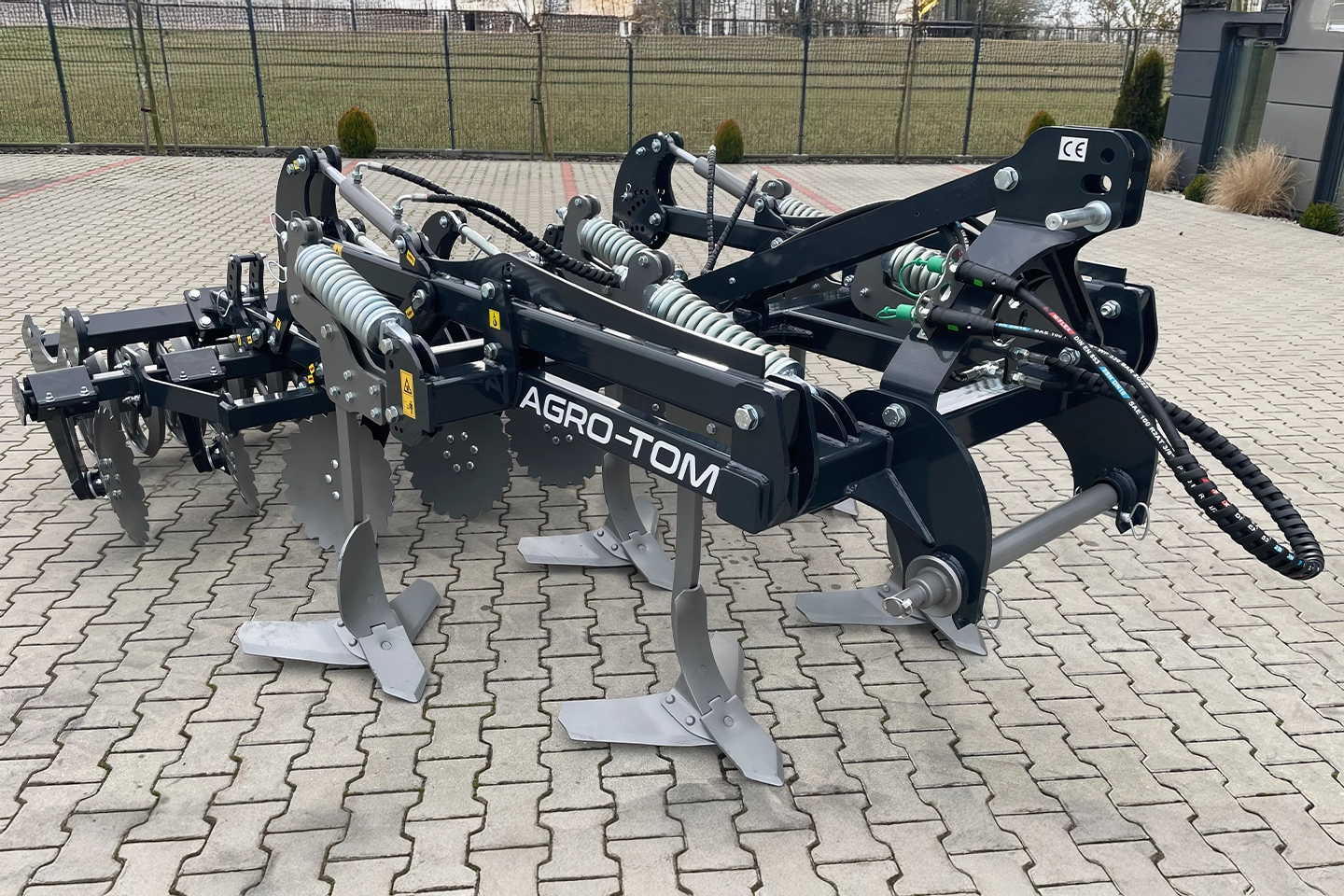 Grand combinés de déchaumage T XL 2,1 4m Machines pour l'agriculture