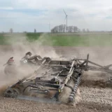 Outils compacts de préparation du sol UPH Machines pour l'agriculture