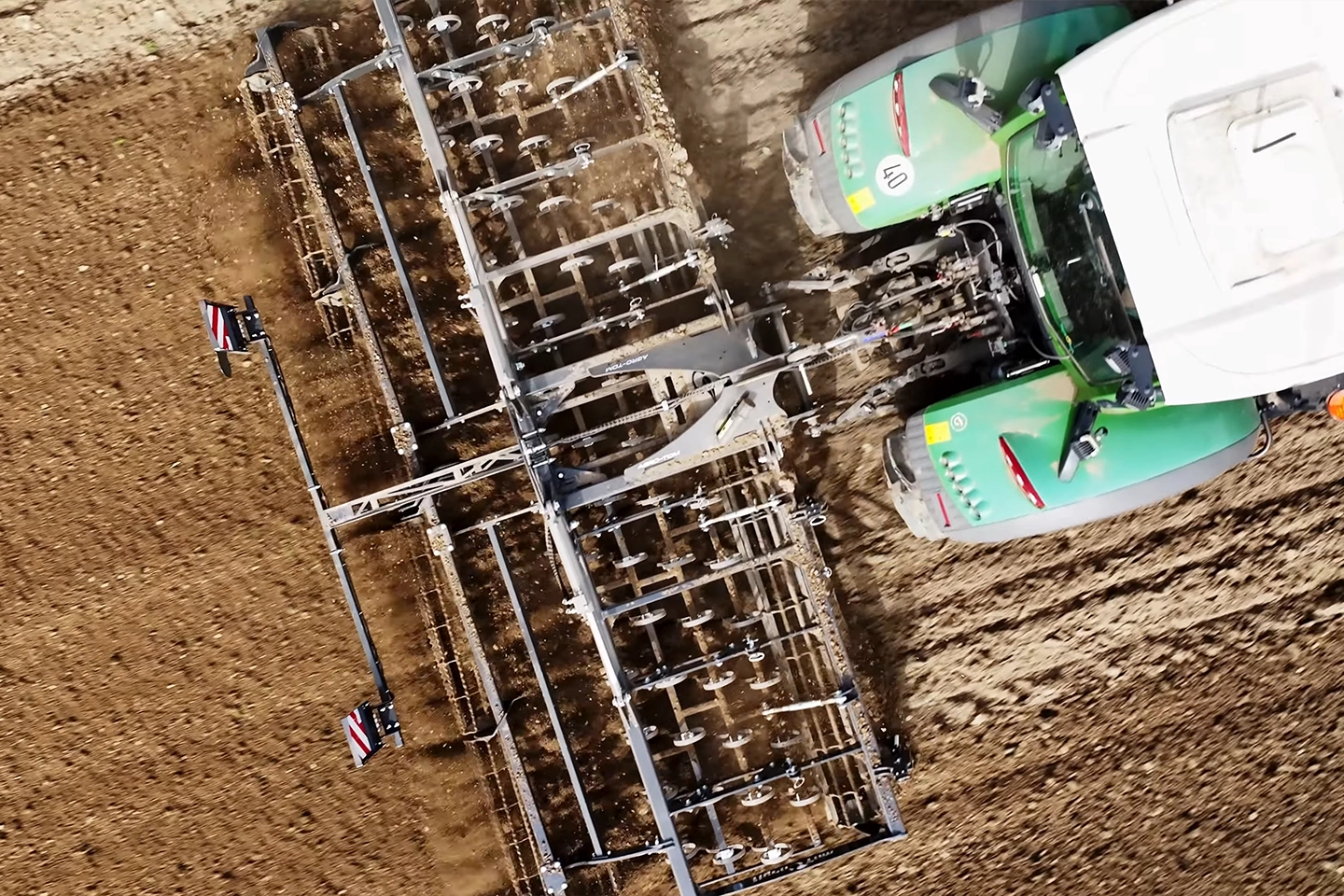 Outils de préparation du sol KMH Largeur 6m Machines pour l'agriculture